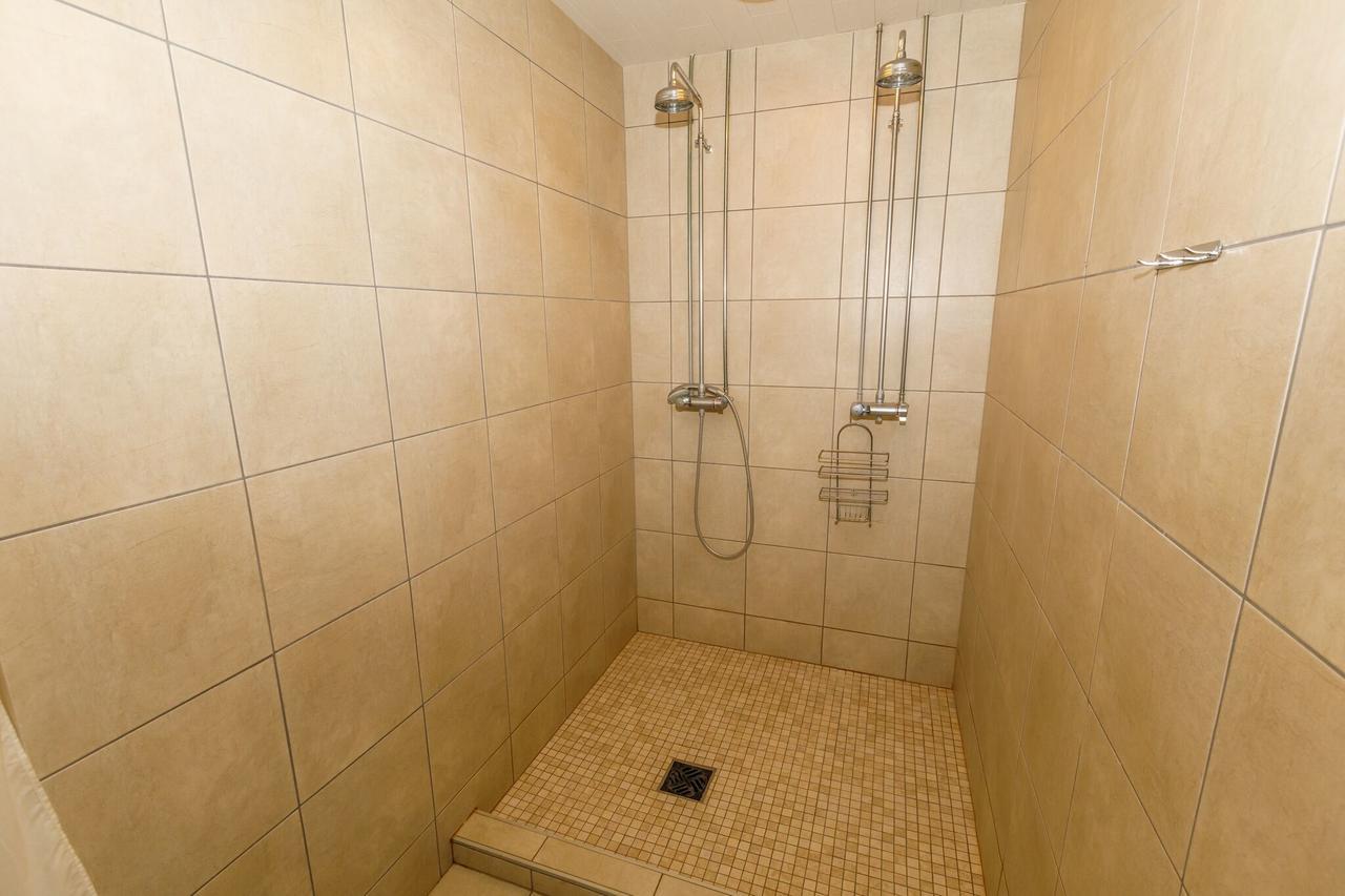 Vathlahof Guest House Акурейри Екстериор снимка